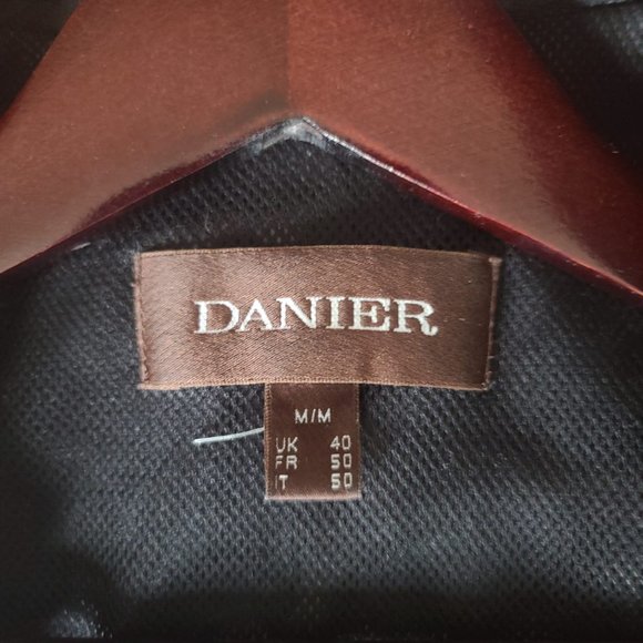 Danier leather jacket - Picture 3 of 3